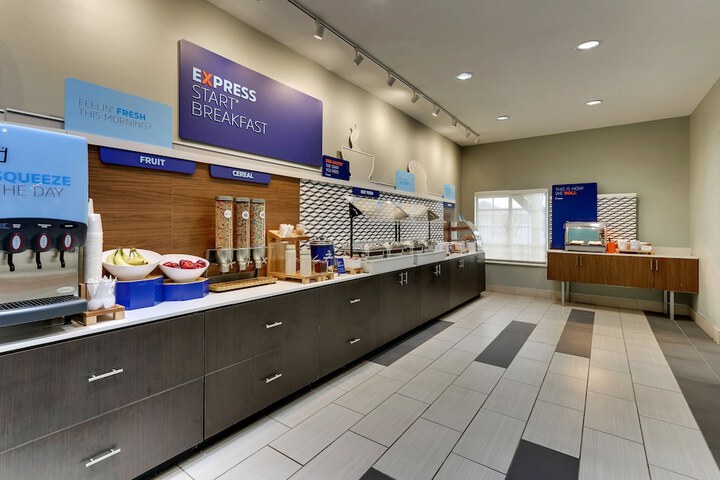 Holiday Inn Express & Suites Ardmore by IHG