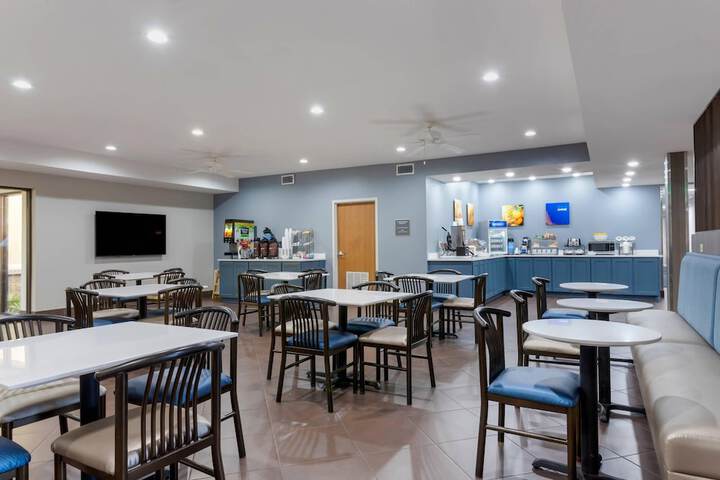 Comfort Inn & Suites Hot Springs Midtown