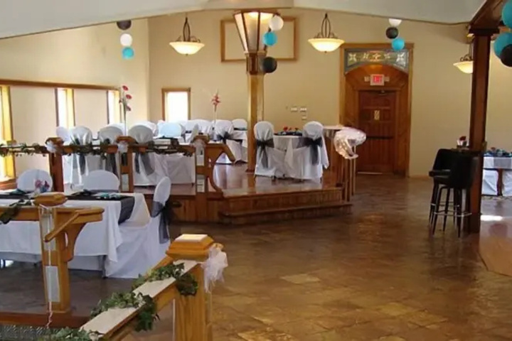 Plantation Inn & Suites