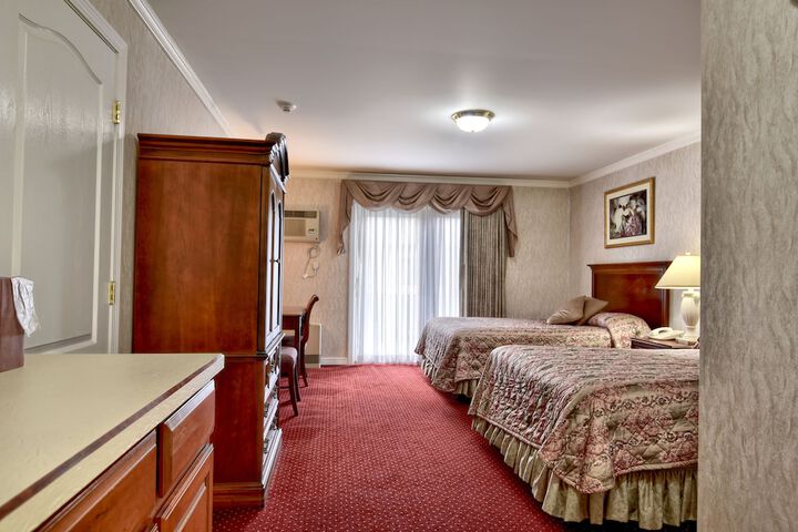 Room 15 of 79
