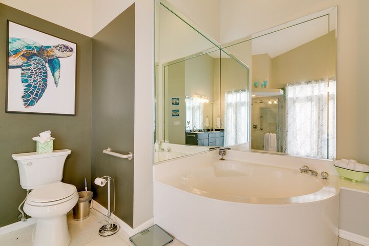 Sunny Home w / Pool & Lanai - Near Rainbow River!