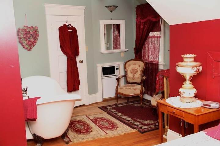 Room 20 of 35
