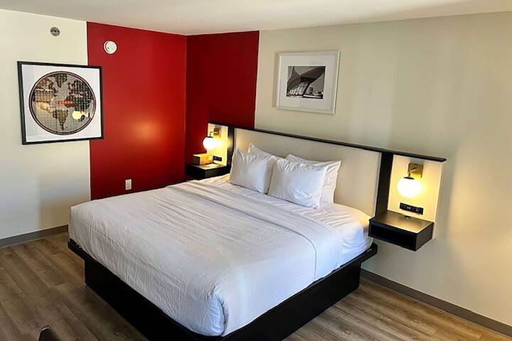 Room 12 of 13