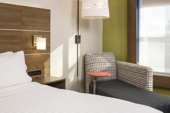 Room 21 of 59