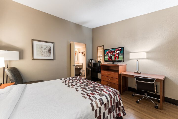 Room 6 of 22