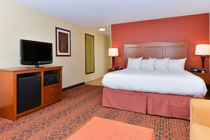 Hampton Inn Clinton IA