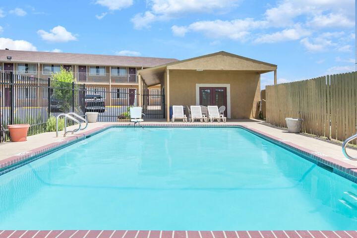 Pool 3 of 31