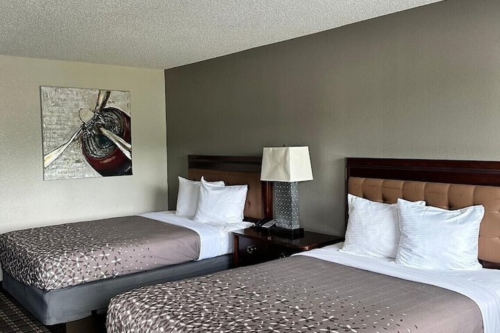 Room 27 of 30