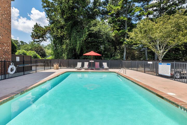 Holiday Inn Express & Suites Buford NE - Lake Lanier by IHG