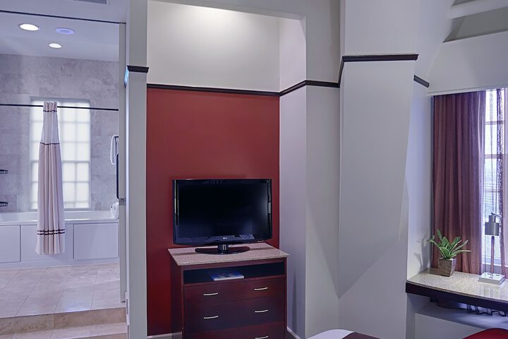 Room 75 of 169