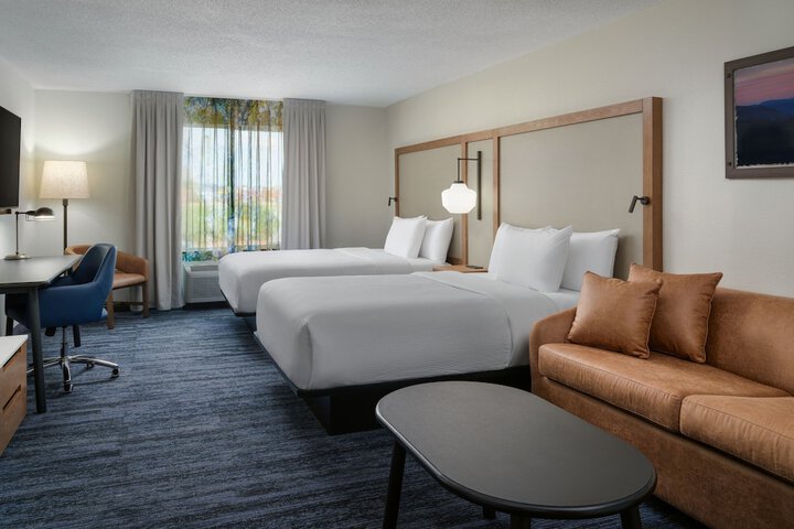 Room 16 of 30