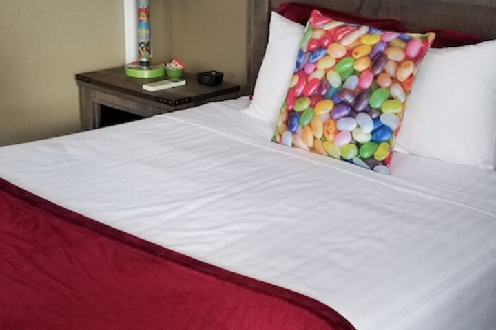 Room 21 of 32