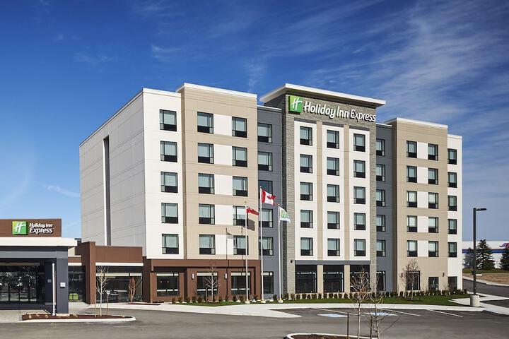 Holiday Inn Express Niagara-On-The-Lake by IHG