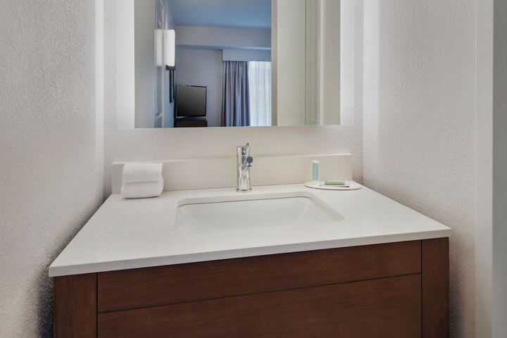 Residence Inn by Marriott Pittsburgh Monroeville / Wilkins