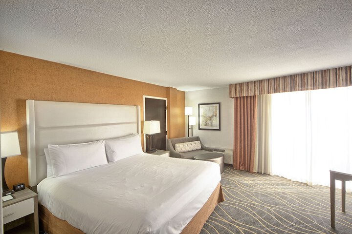 DoubleTree by Hilton Hotel Portland