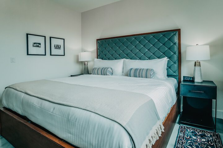 Room 44 of 59