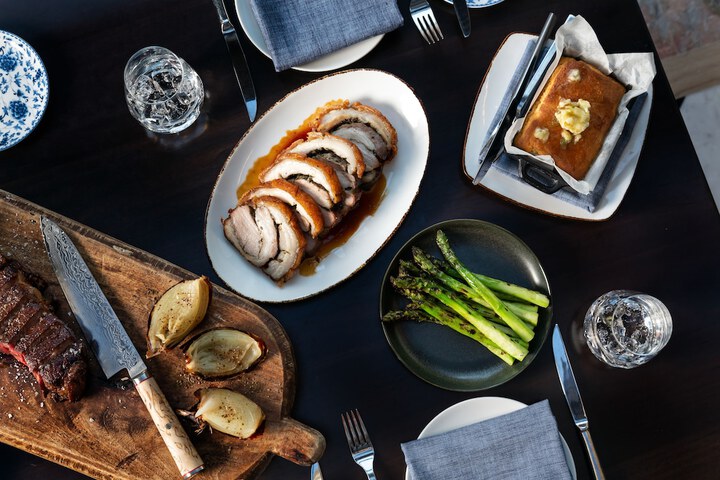Dining 76 of 108