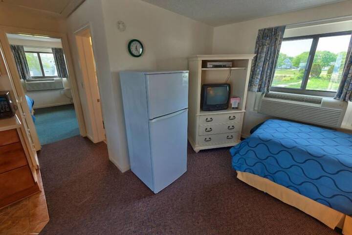 Sands by the Sea Motel