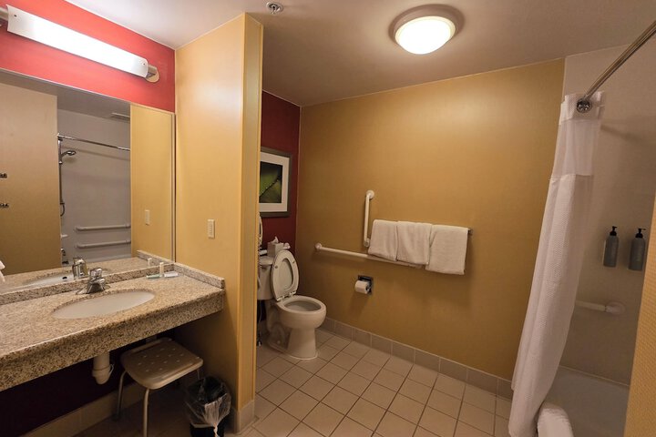 Country Inn & Suites by Radisson Convention Center