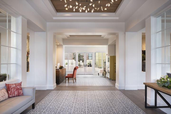 Hotel Interior 10 of 34