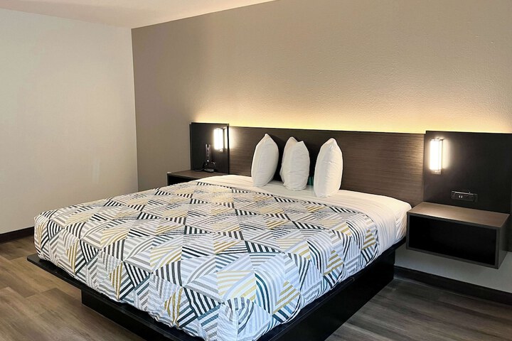 Motel 6 Nacogdoches TX-SFA University