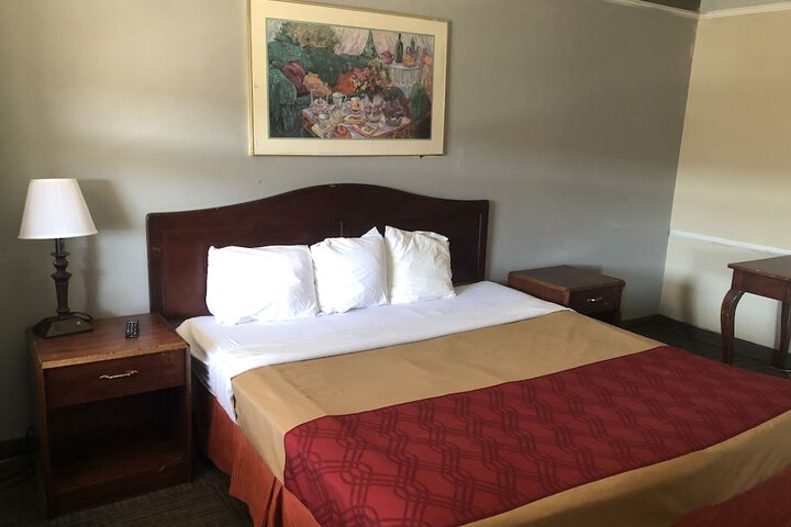 Room 38 of 57