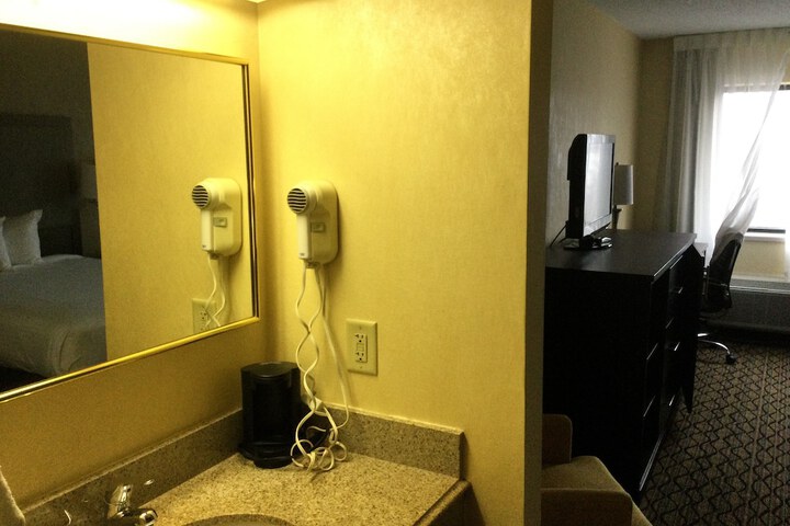 Baymont by Wyndham Bridgeport / Frankenmuth