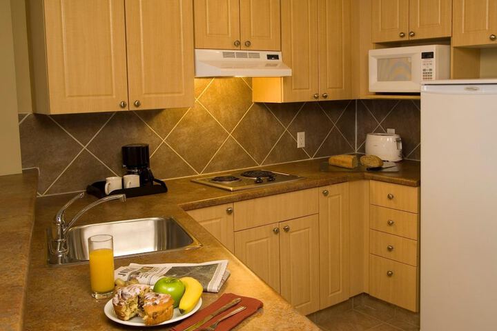 Clearwater Suite Hotel