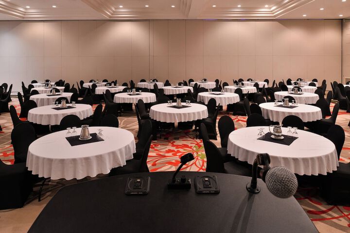 Delta Hotels by Marriott Regina