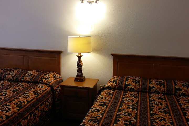 Room 44 of 47
