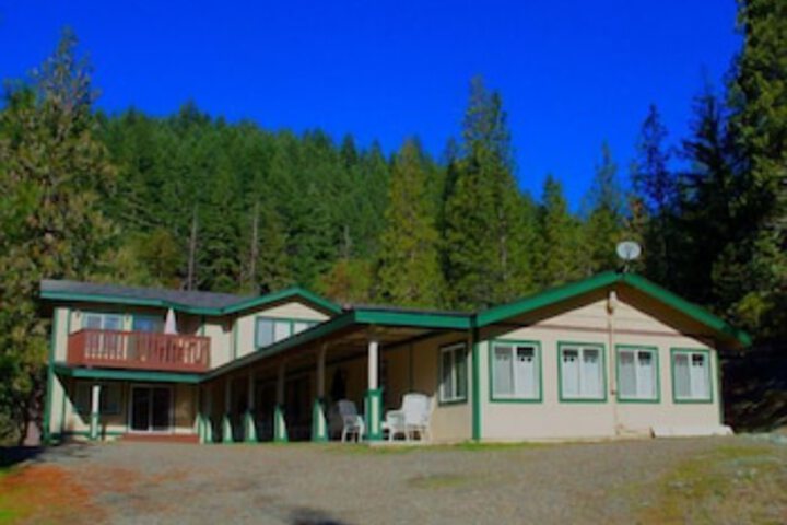 Creekside Condo at the Kelly Lodge Holiday home 2 BestStayz.1