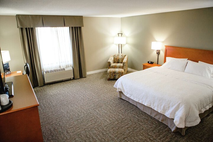Room 16 of 25