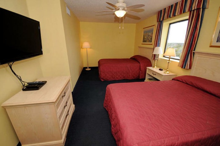 Room 38 of 141
