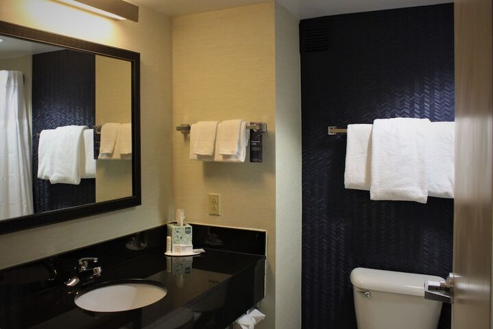 Room 14 of 21