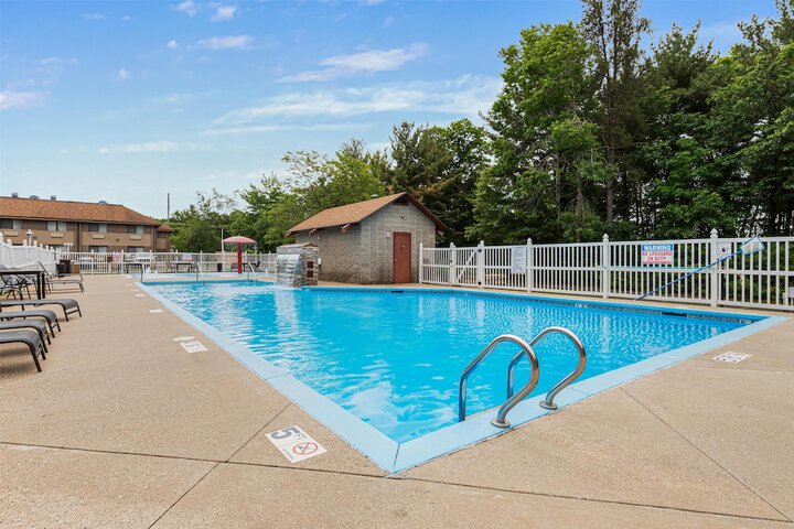Best Western Ambassador Inn & Suites