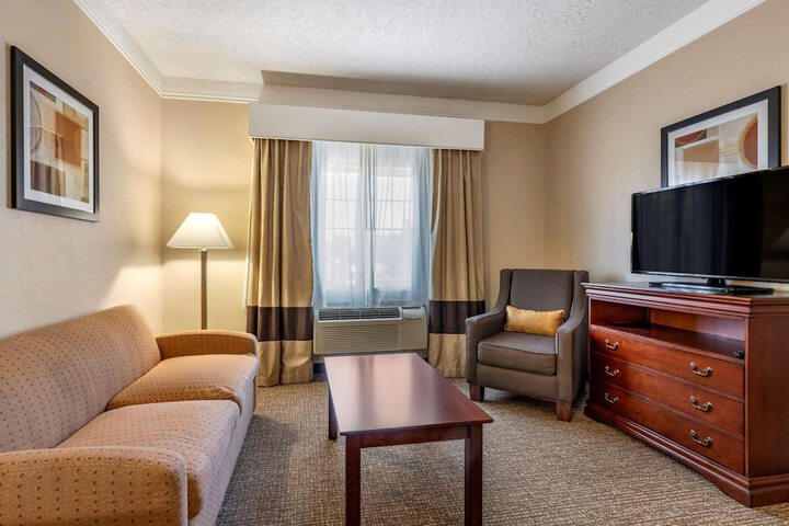 Comfort Suites Linn County