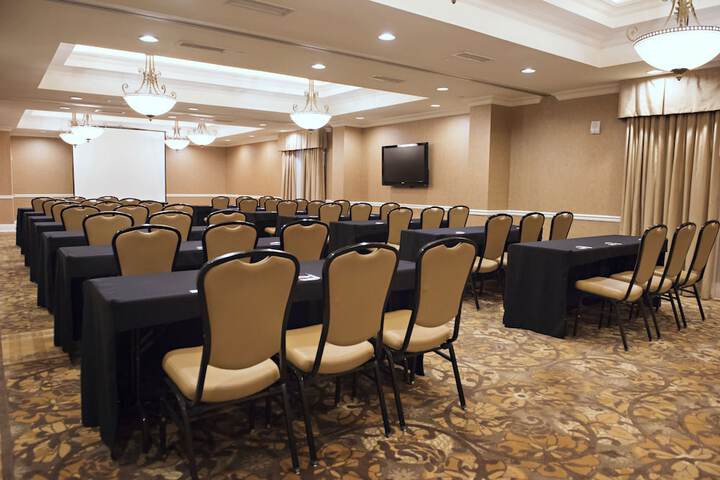 Holiday Inn Express Savannah - Historic District by IHG