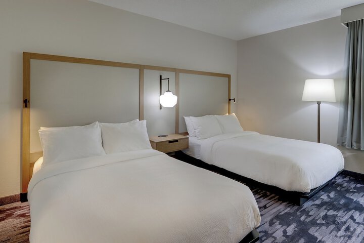 Room 21 of 47