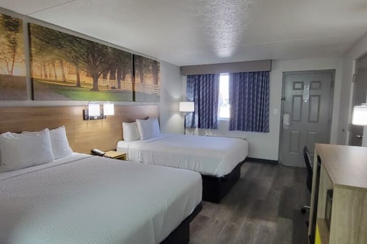 Room 45 of 70