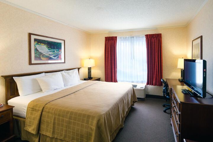Room 13 of 47