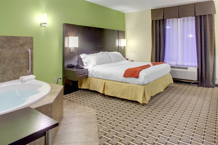 Room 42 of 110