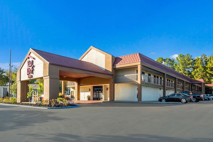 Hotel 4 of 51