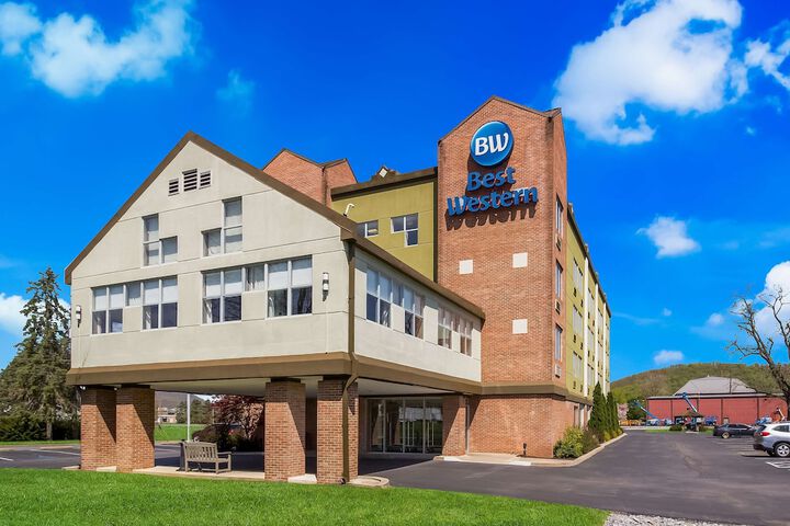 Hotel 3 of 58