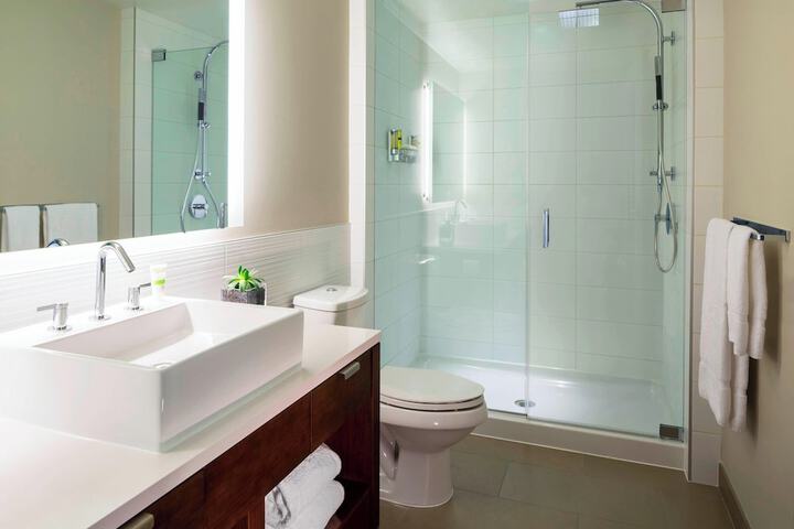 Element by Marriott Vancouver Metrotown