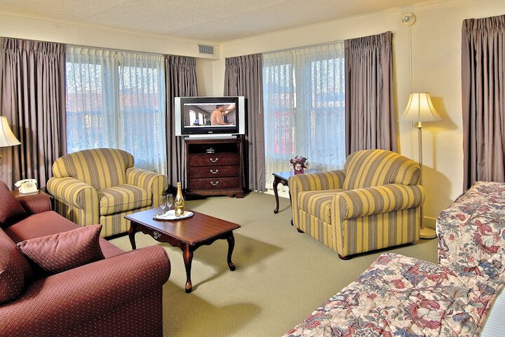 Historic Anchorage Hotel