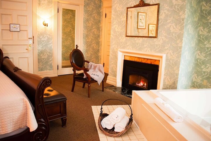 Hotel Interior 10 of 61