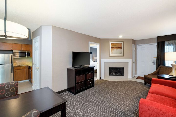 Homewood Suites by Hilton Lafayette Rossville Exit