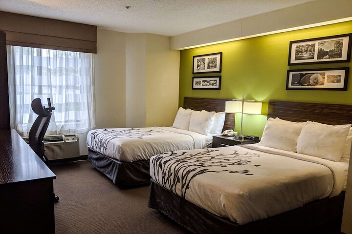 Room 18 of 30