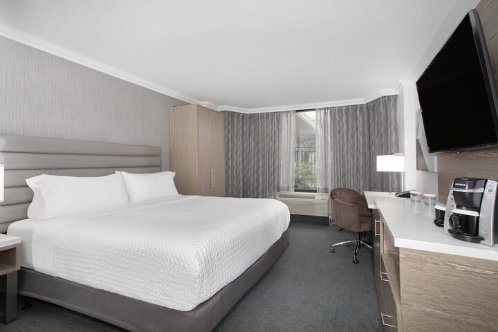 Crowne Plaza Costa Mesa Orange County by IHG