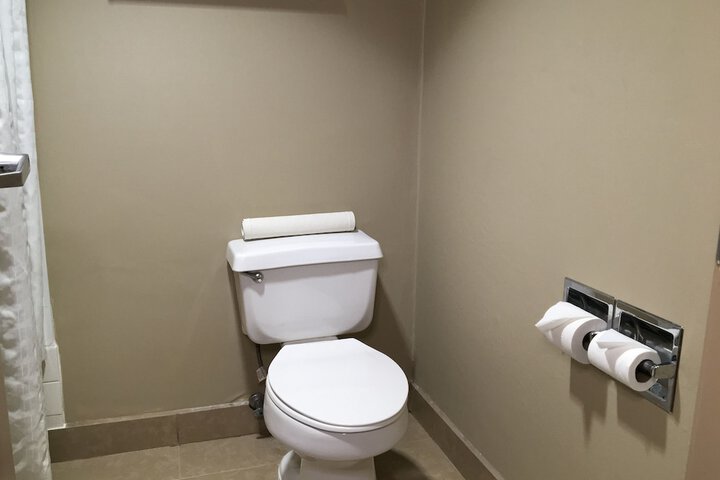 Room 57 of 84